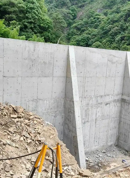 淮南凤台县重力式挡土墙