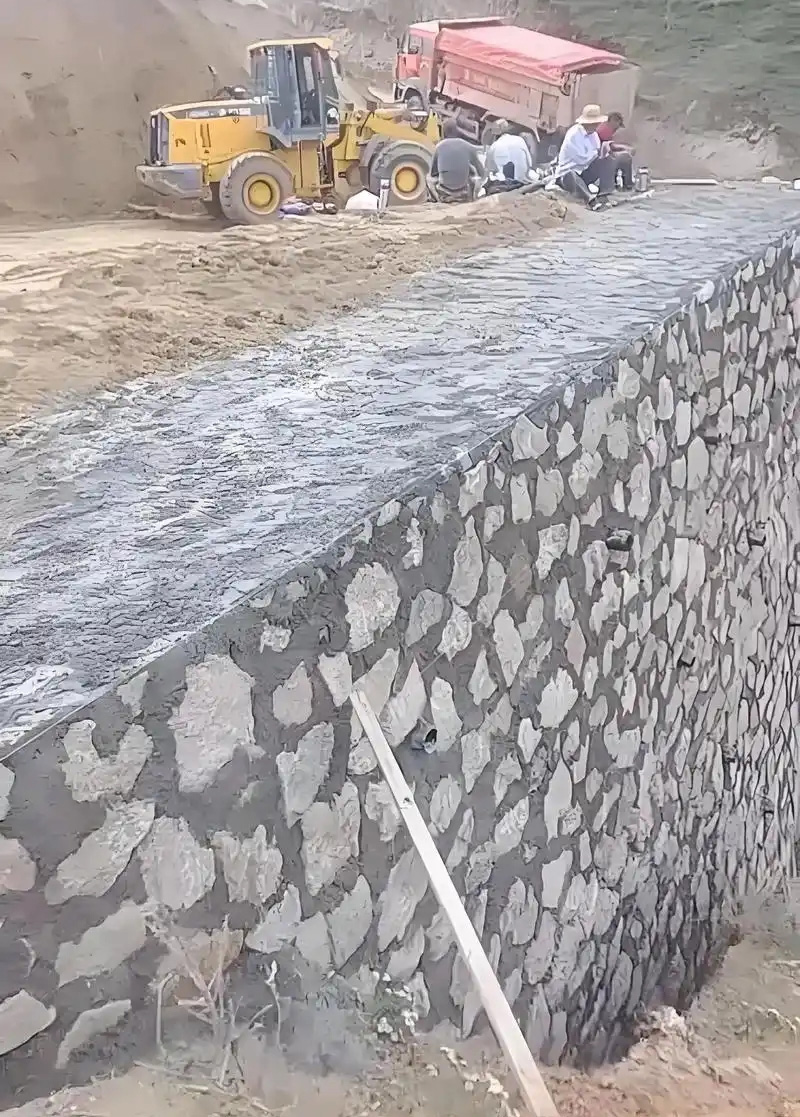 淮南凤台县边坡加固